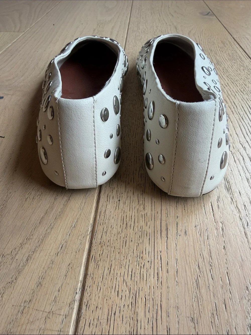 ZARA White Leather Stud-Embellished Ballet Flats - Picture 5 of 6